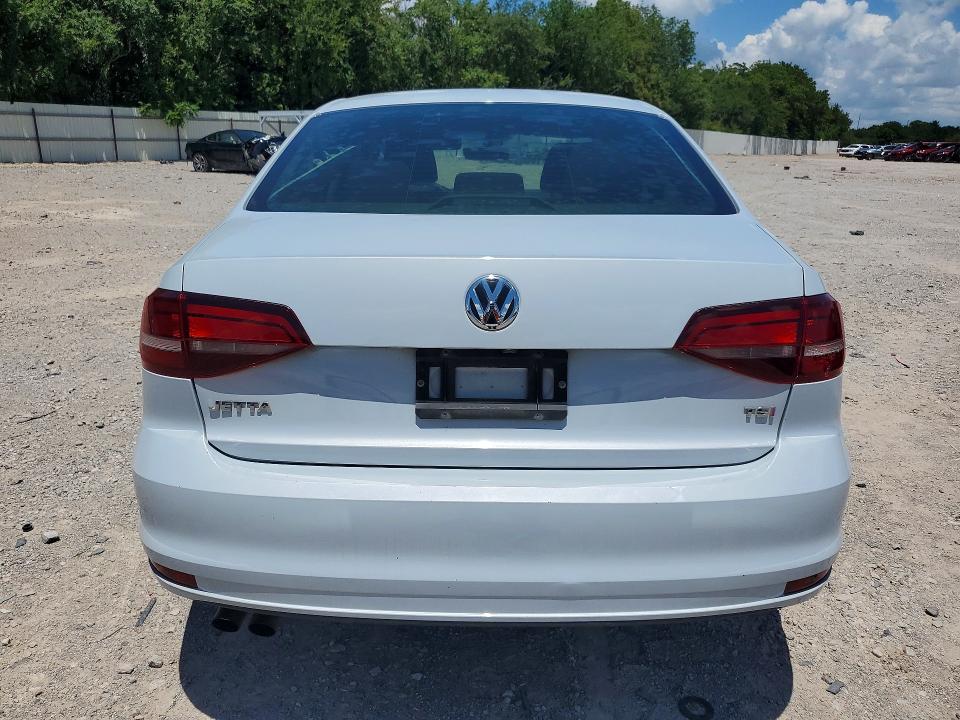 61032166 :رقم المزاد ، 3VW2B7AJ9HM350896 vin ، 2017 Volkswagen Jetta مزاد بيع