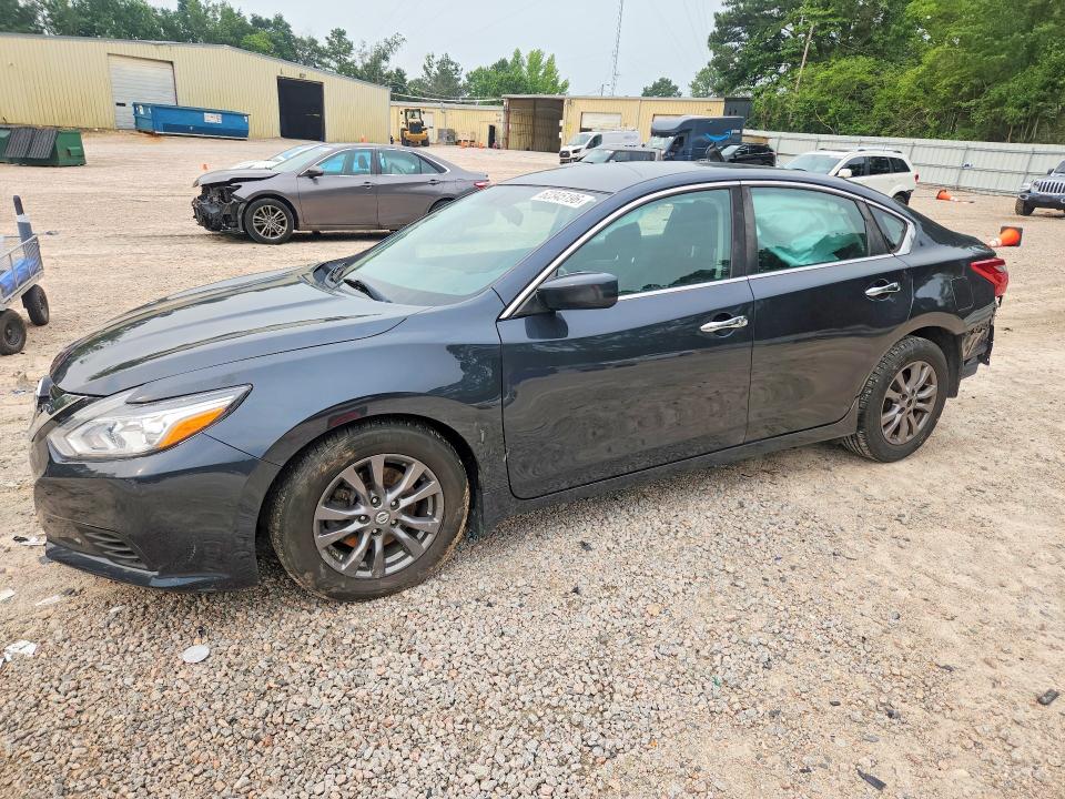 Продаж на аукціоні авто 2018 Nissan Altima, vin: 1N4AL3AP5JC112243, номер лоту: 62345196