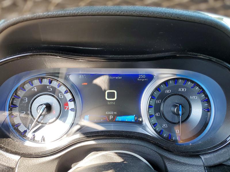 2018 Chrysler 300 მანქანა იყიდება აუქციონზე, vin: 2C3CCAGG1JH141643, აუქციონის ნომერი: 60816386