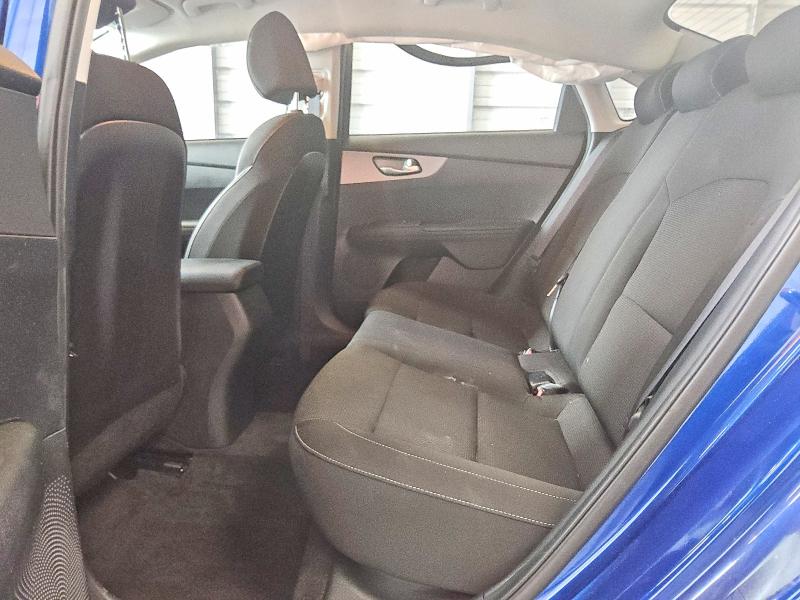 59032896 :رقم المزاد ، 3KPF24ADXME347717 vin ، 2021 Kia Forte مزاد بيع