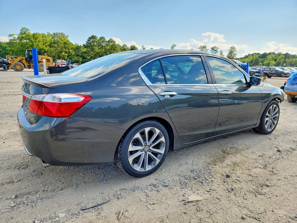 2013 Honda Accord მანქანა იყიდება აუქციონზე, vin: 1HGCR2F53DA237715, აუქციონის ნომერი: 63162196