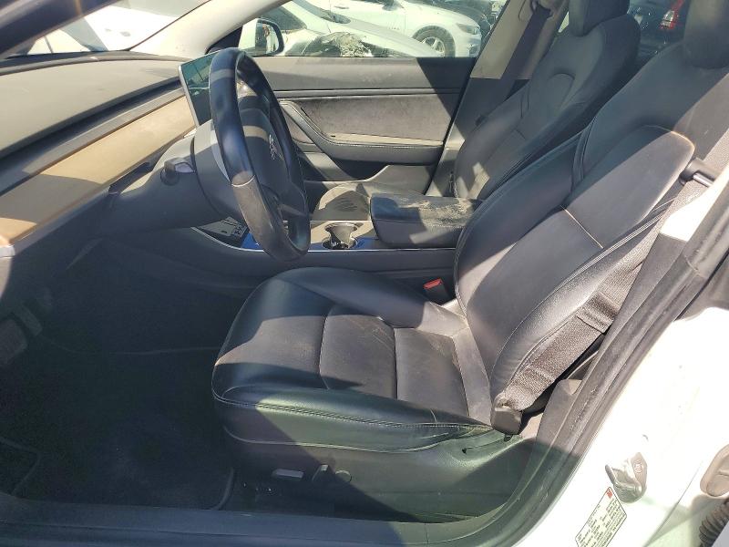 2018 Tesla Model 3 მანქანა იყიდება აუქციონზე, vin: 5YJ3E1EA7JF015829, აუქციონის ნომერი: 62498056