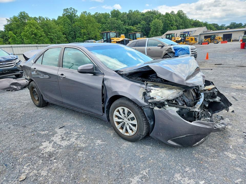 Aukcja sprzedaży 2015 Toyota Camry, vin: 4T4BF1FKXFR502989, numer aukcji: 62899666