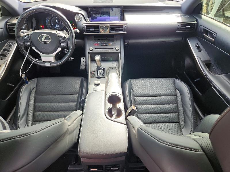 62106056 :رقم المزاد ، JTHGA1D21L5105438 vin ، 2020 Lexus Is مزاد بيع