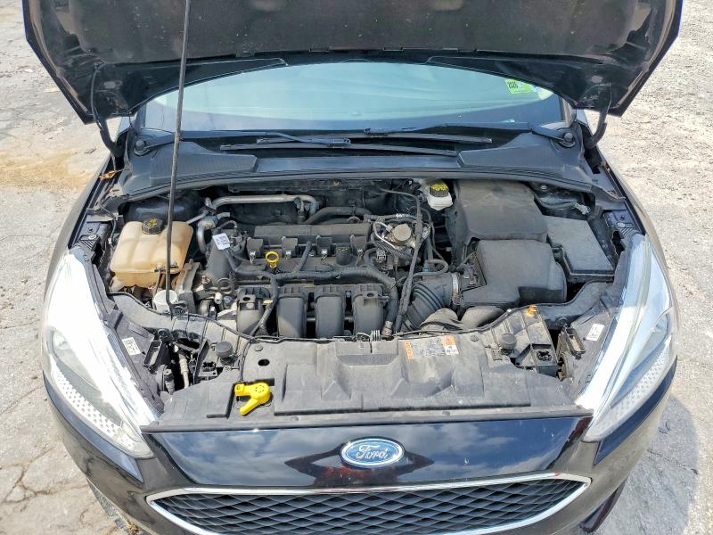 62449326 :رقم المزاد ، 1FADP3F29JL328255 vin ، 2018 Ford Focus مزاد بيع