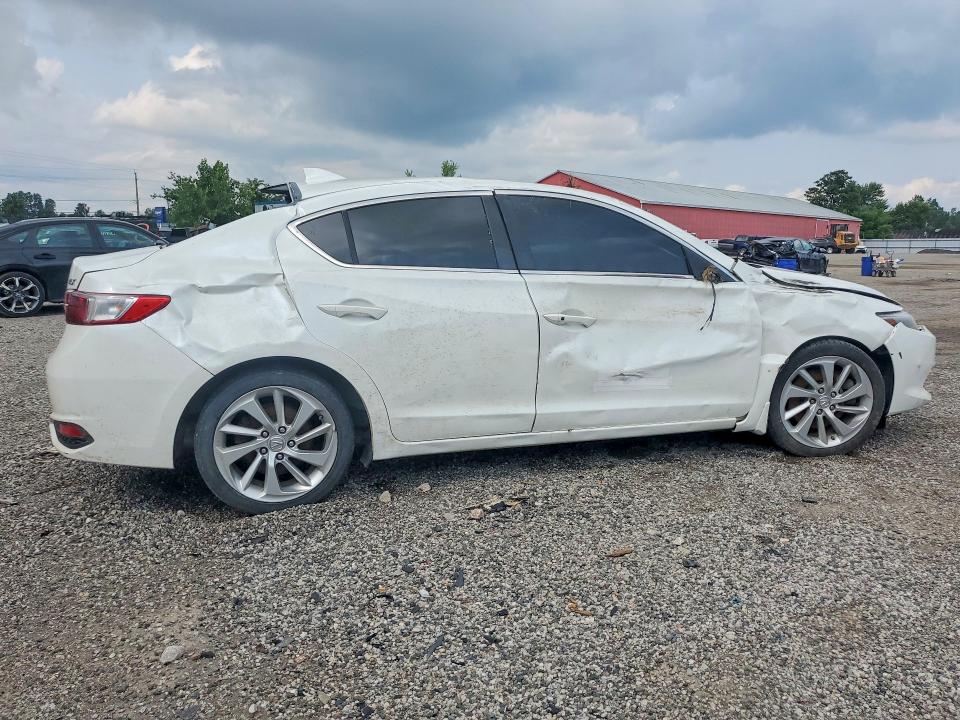 62156896 :رقم المزاد ، 19UDE2F38JA801207 vin ، 2018 Acura Ilx مزاد بيع