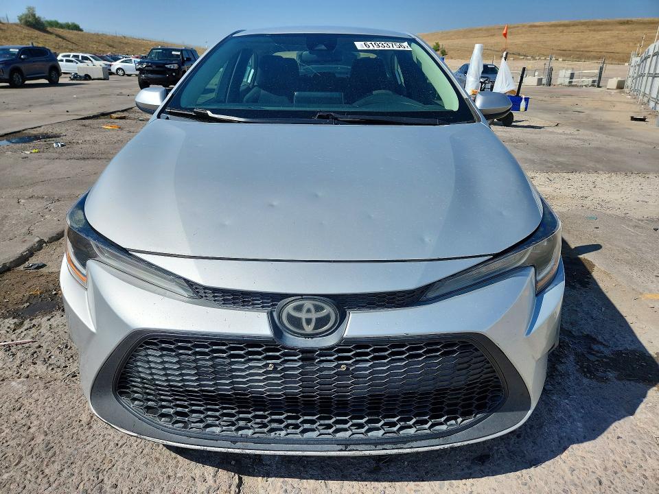 61933756 :رقم المزاد ، 5YFEPMAEXMP191134 vin ، 2021 Toyota Corolla مزاد بيع