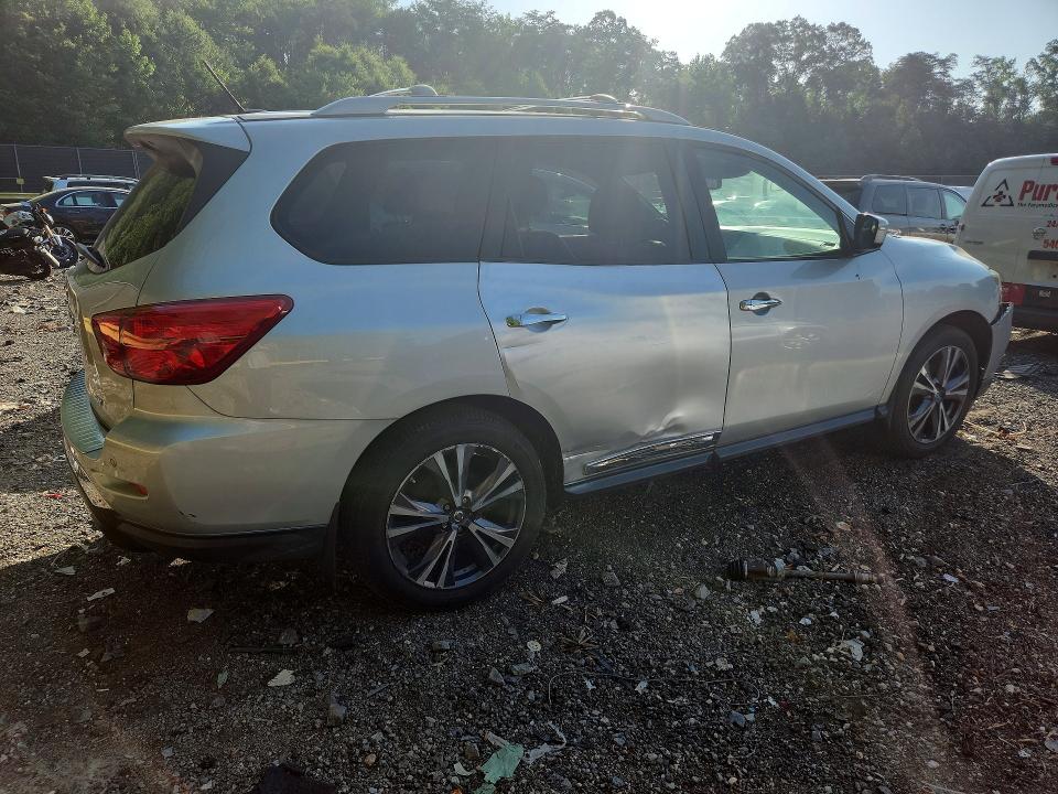 Продажа на аукционе авто 2017 Nissan Pathfinder, vin: 5N1DR2MN6HC902957, номер лота: 59782486