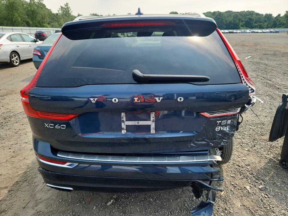 Продажа на аукционе авто 2019 Volvo Xc60, vin: LYV102RL2KB250939, номер лота: 61579016