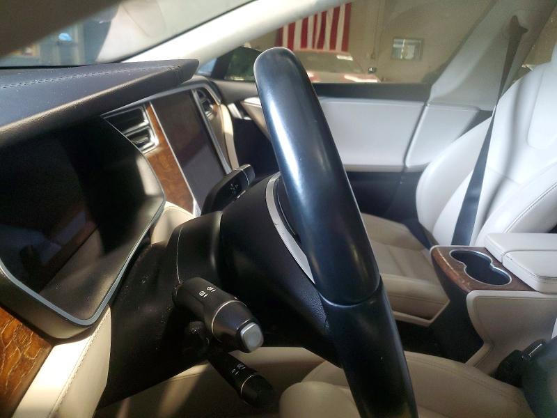 Продажа на аукционе авто 2017 Tesla Model S, vin: 5YJSA1E26HF220049, номер лота: 59827486