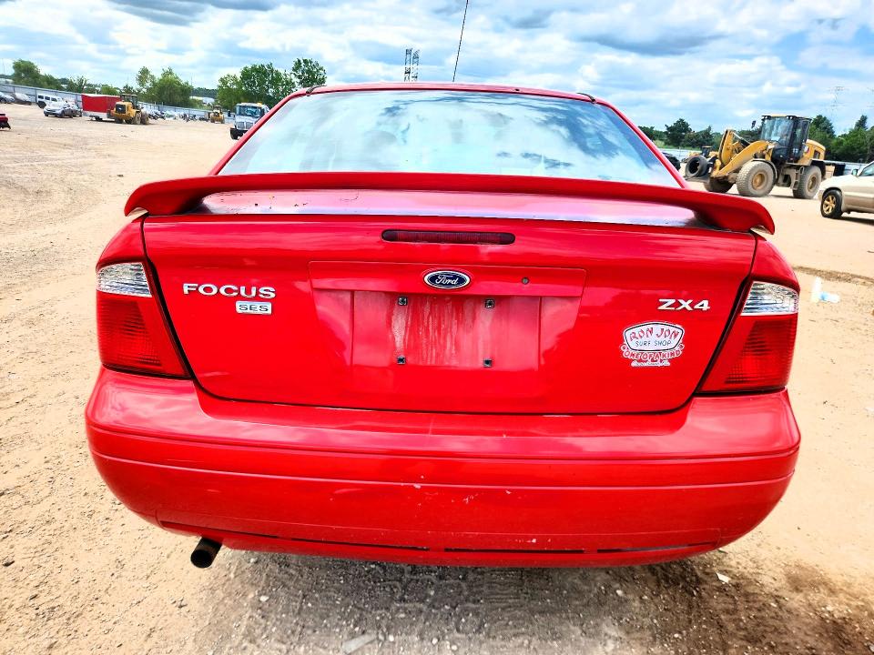 Продажа на аукционе авто 2005 Ford Focus, vin: 1FAFP34N75W155328, номер лота: 62244206