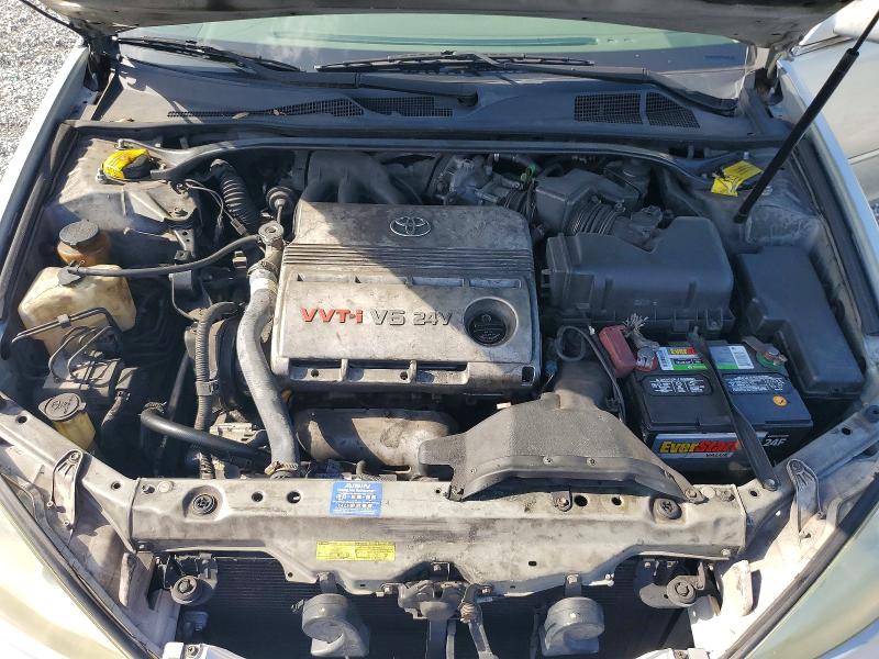 60784596 :رقم المزاد ، 4T1BF32K13U556799 vin ، 2003 Toyota Camry مزاد بيع