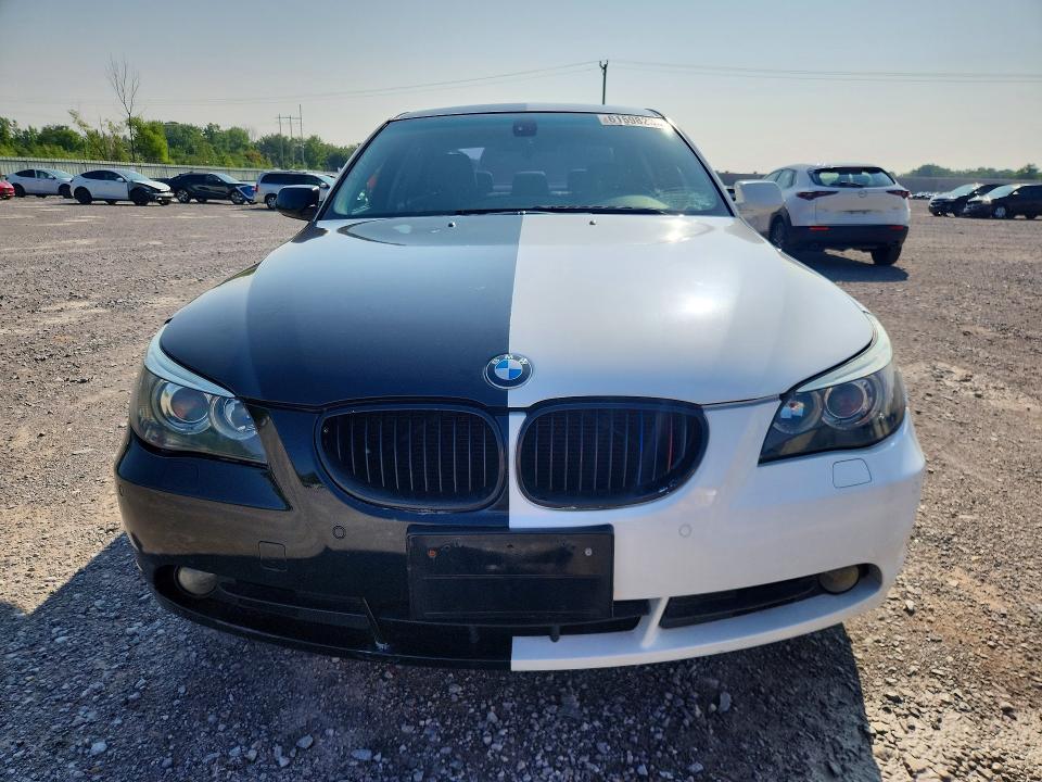 2004 Bmw 545 მანქანა იყიდება აუქციონზე, vin: WBANB33554B113040, აუქციონის ნომერი: 61698236