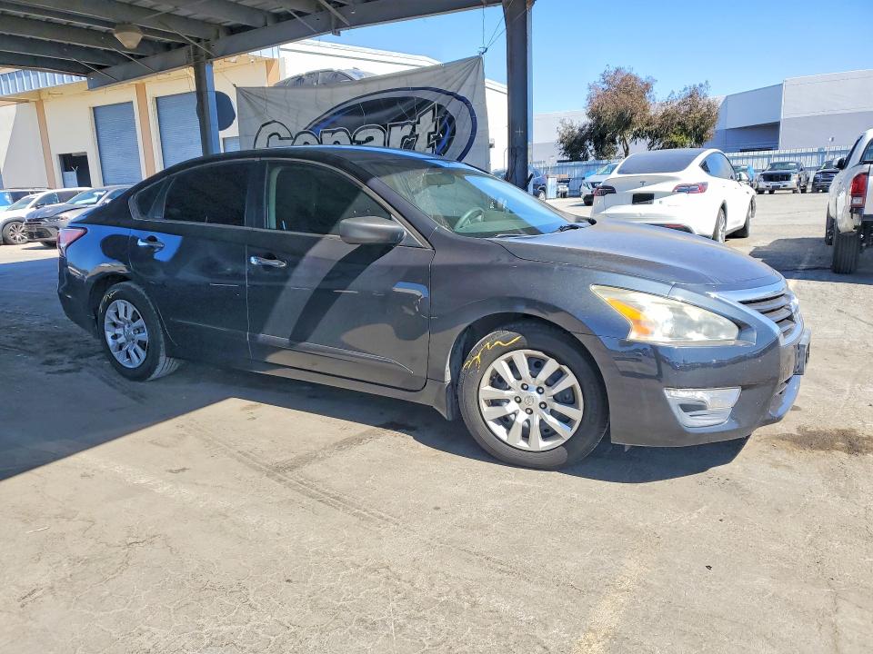 63287846 :رقم المزاد ، 1N4AL3AP3DN571134 vin ، 2013 Nissan Altima مزاد بيع