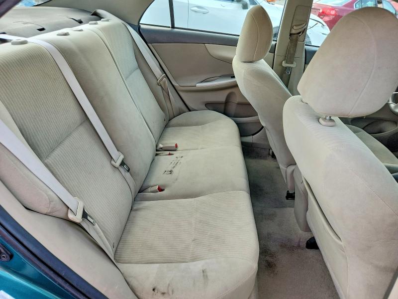 63119486 :رقم المزاد ، 1NXBU4EE8AZ242789 vin ، 2010 Toyota Corolla مزاد بيع