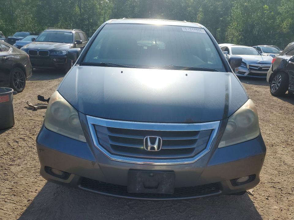 61317556 :رقم المزاد ، 5FNRL3H85AB506999 vin ، 2010 Honda Odyssey مزاد بيع
