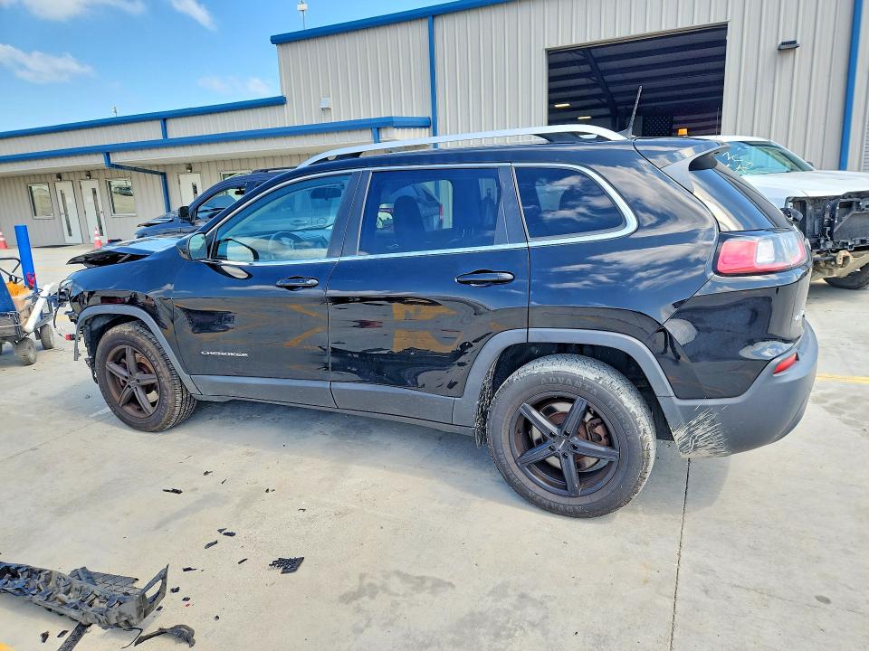 2019 Jeep Cherokee მანქანა იყიდება აუქციონზე, vin: 1C4PJMLB3KD192283, აუქციონის ნომერი: 60597696