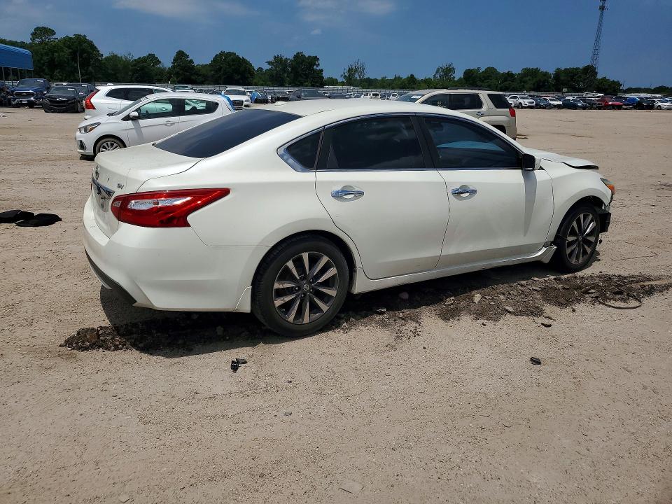 Продажа на аукционе авто 2017 Nissan Altima, vin: 1N4AL3AP1HC478873, номер лота: 59608936