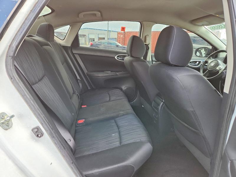 Продажа на аукционе авто 2018 Nissan Sentra, vin: 3N1AB7AP8JY226185, номер лота: 61535656
