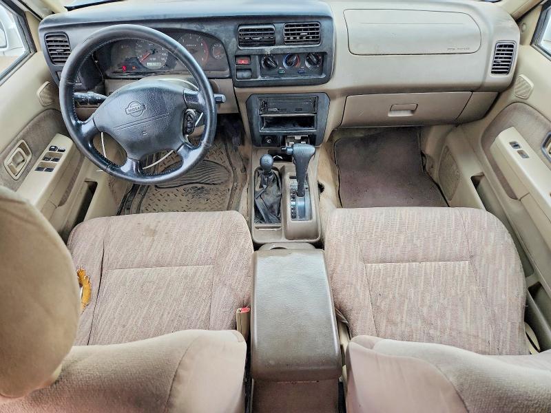 62053816 :رقم المزاد ، 1N6ED27Y3YC338677 vin ، 2000 Nissan Frontier مزاد بيع