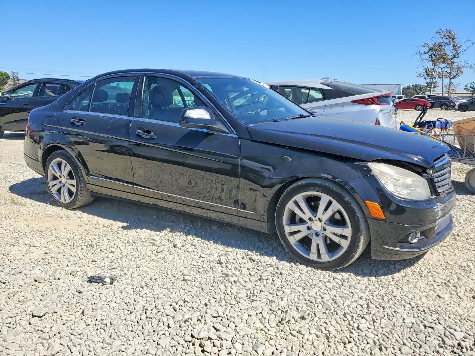 62278936 :رقم المزاد ، WDDGF54X68R031672 vin ، 2008 Mercedes-benz C مزاد بيع