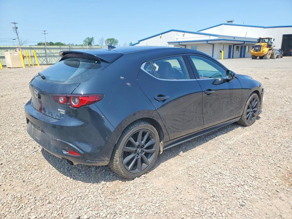 Продажа на аукционе авто 2023 Mazda 3, vin: JM1BPBNY3P1612180, номер лота: 62211206