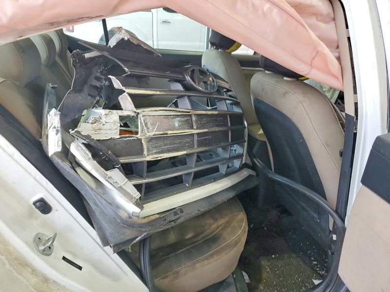 2020 Hyundai Elantra მანქანა იყიდება აუქციონზე, vin: 5NPD74LF6LH549701, აუქციონის ნომერი: 62305426