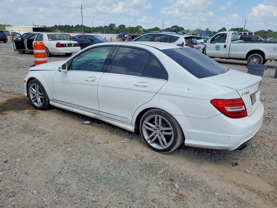 62516396 :رقم المزاد ، WDDGF4HB4DG095496 vin ، 2013 Mercedes-benz C مزاد بيع