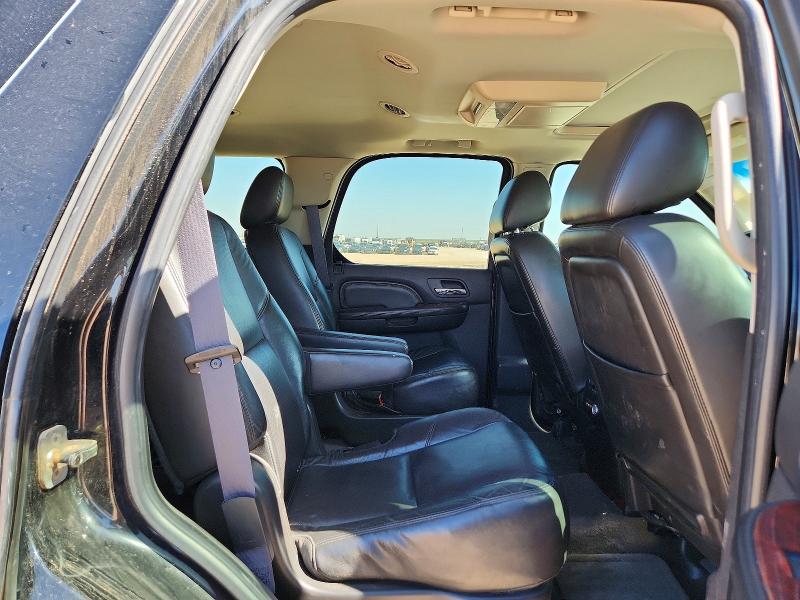 61923176 :رقم المزاد ، 1GYS3CEF0BR184749 vin ، 2011 Cadillac Escalade مزاد بيع