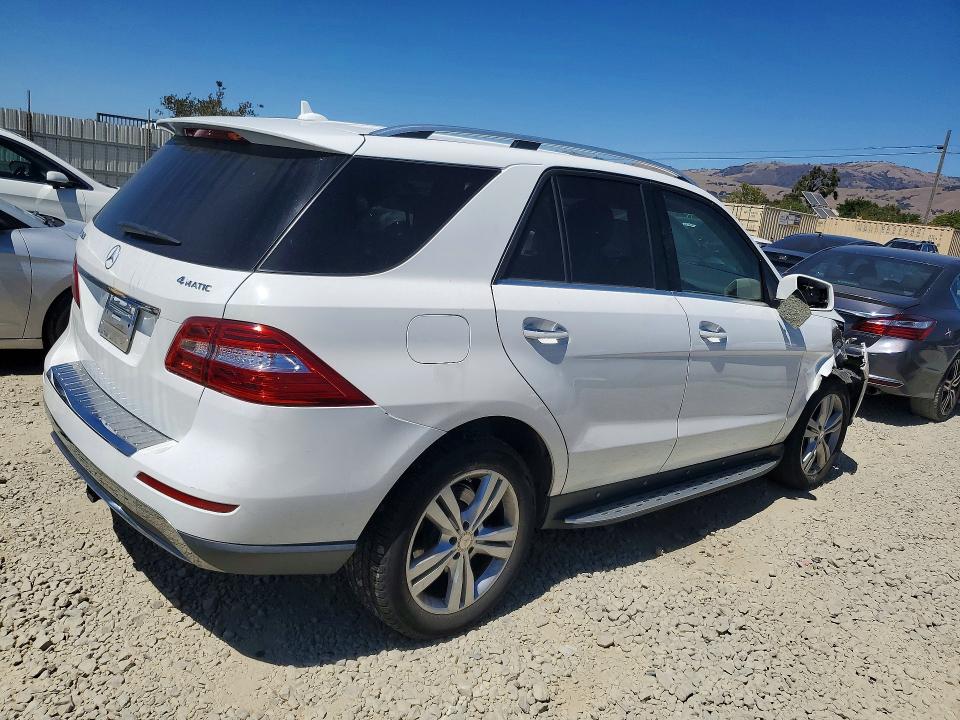 Продаж на аукціоні авто 2015 Mercedes-benz Ml, vin: 4JGDA5HBXFA442333, номер лоту: 63227536