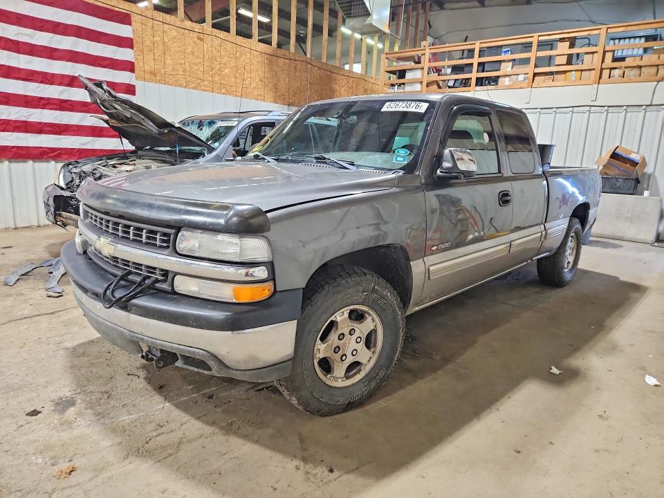 62673876 :رقم المزاد ، 2GCEK19T1Y1359134 vin ، 2000 Chevrolet Silverado مزاد بيع