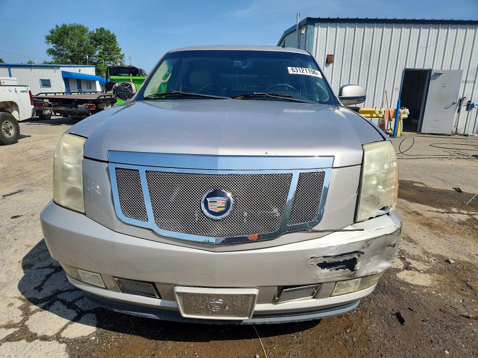 63121196 :رقم المزاد ، 1GYFC23259R191301 vin ، 2009 Cadillac Escalade مزاد بيع