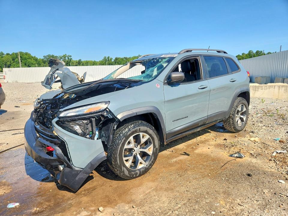Auction sale of the 2015 Jeep Cherokee, vin: 1C4PJMBS6FW619581, lot number: 60813996