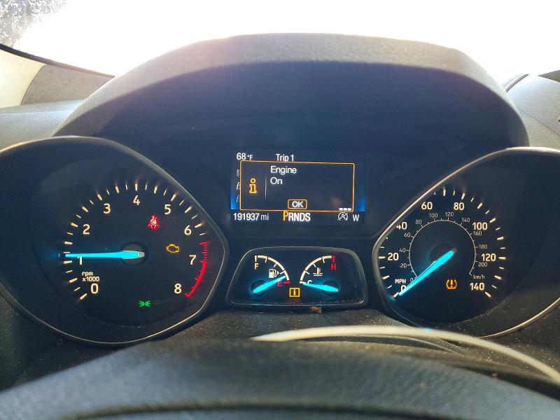 Продаж на аукціоні авто 2017 Ford Escape, vin: 1FMCU9GD3HUB48576, номер лоту: 62165616