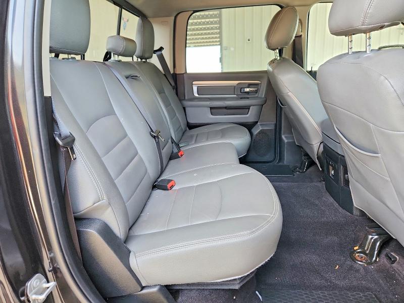 60570066 :رقم المزاد ، 1C6RR6LT1HS525422 vin ، 2017 Ram 1500 مزاد بيع