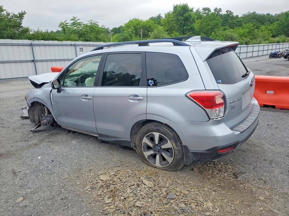 2018 Subaru Forester მანქანა იყიდება აუქციონზე, vin: JF2SJAGC5JH426900, აუქციონის ნომერი: 60022086