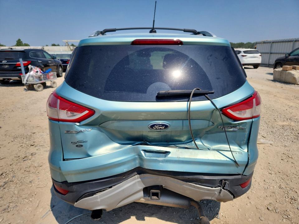 Auction sale of the 2013 Ford Escape, vin: 1FMCU9J93DUC23825, lot number: 61782856