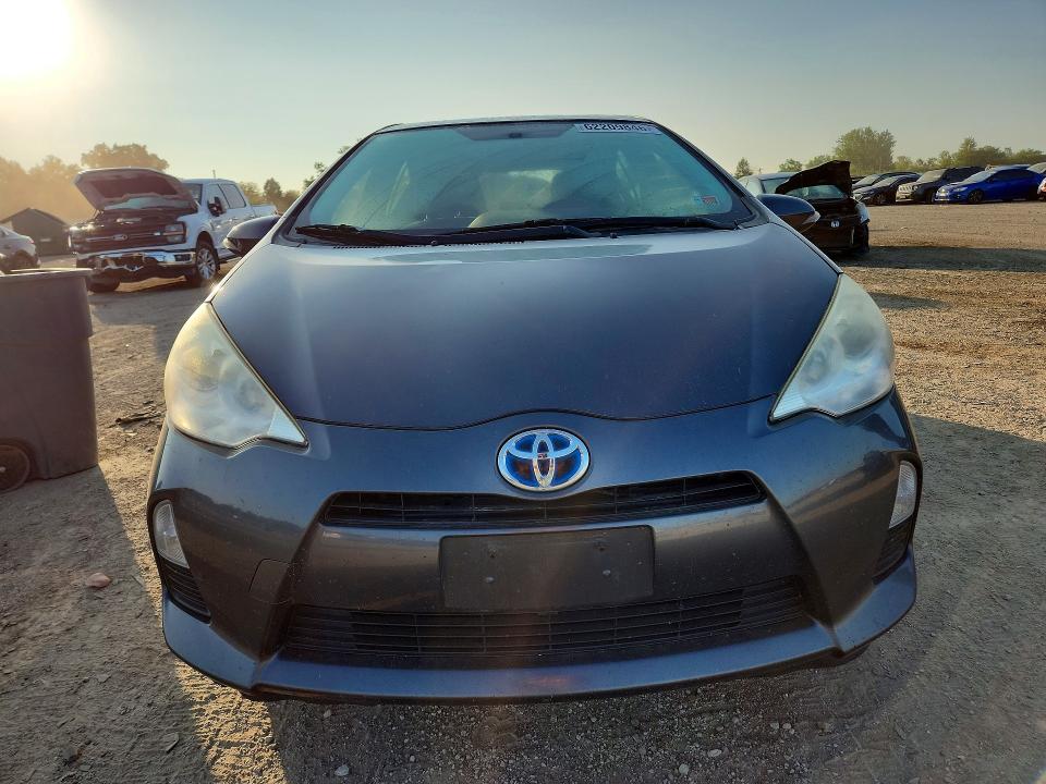 Продажа на аукционе авто 2013 Toyota Prius C, vin: JTDKDTB34D1055766, номер лота: 62209846
