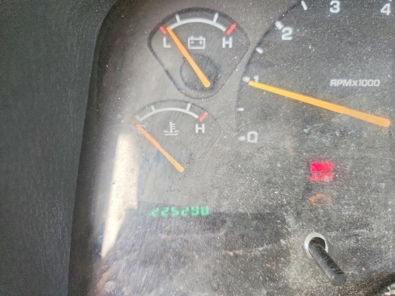 60015616 :رقم المزاد ، 1B4HS28N61F563915 vin ، 2001 Dodge Durango مزاد بيع