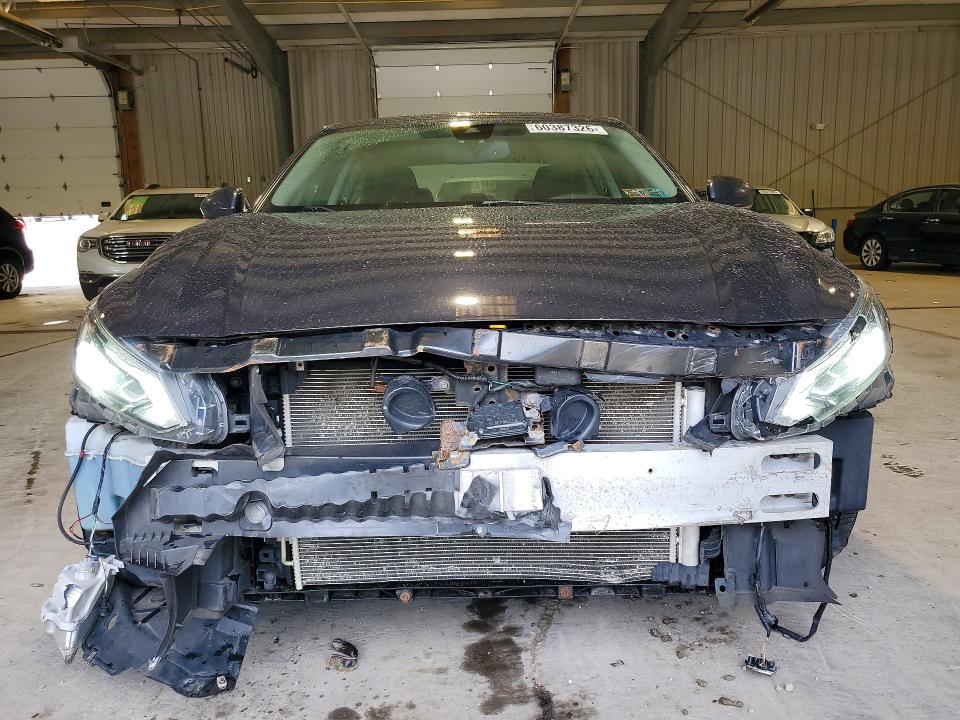 60387326 :رقم المزاد ، 1N4BL4DV2KC127045 vin ، 2019 Nissan Altima مزاد بيع