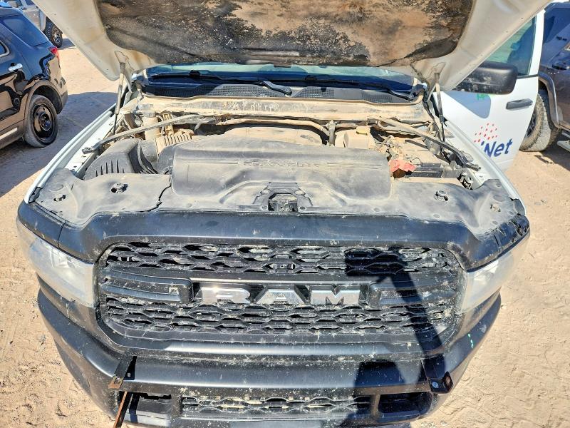 67925936 :رقم المزاد ، 3C6UR5HJ3NG298748 vin ، 2022 Ram 2500 مزاد بيع