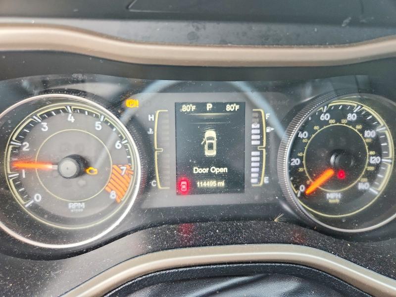 61347386 :رقم المزاد ، 1C4PJLCS0FW531389 vin ، 2015 Jeep Cherokee مزاد بيع