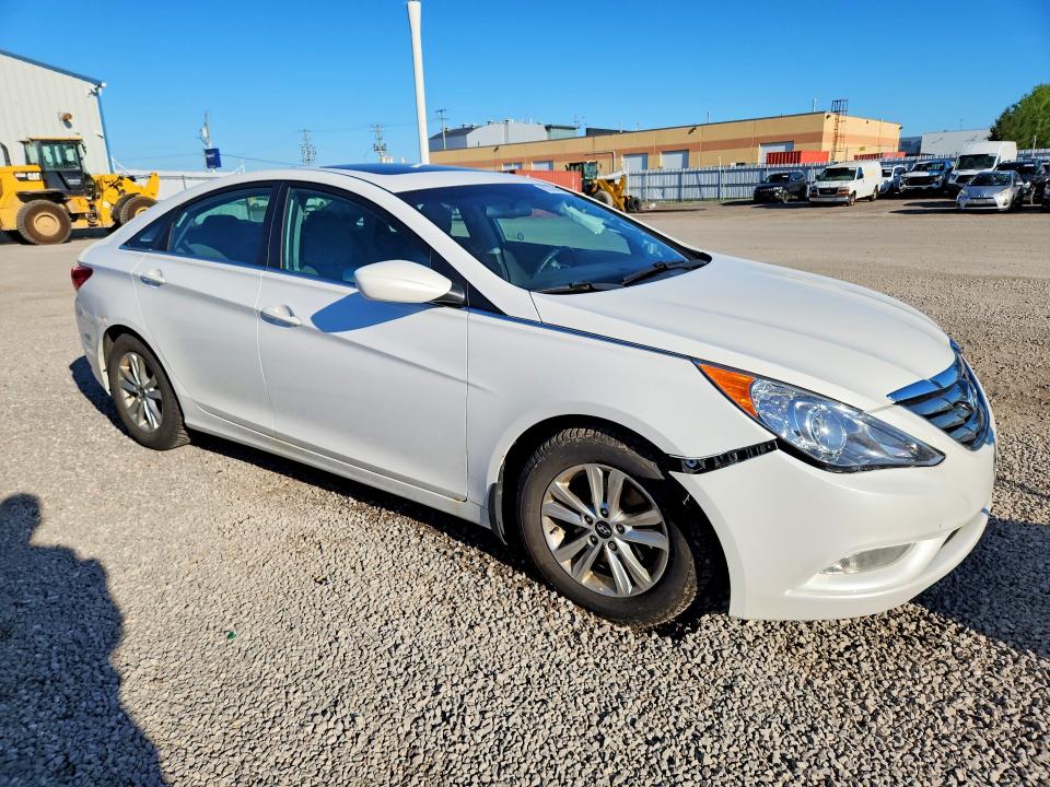 62359476 :رقم المزاد ، 5NPEB4ACXDH802791 vin ، 2013 Hyundai Sonata مزاد بيع