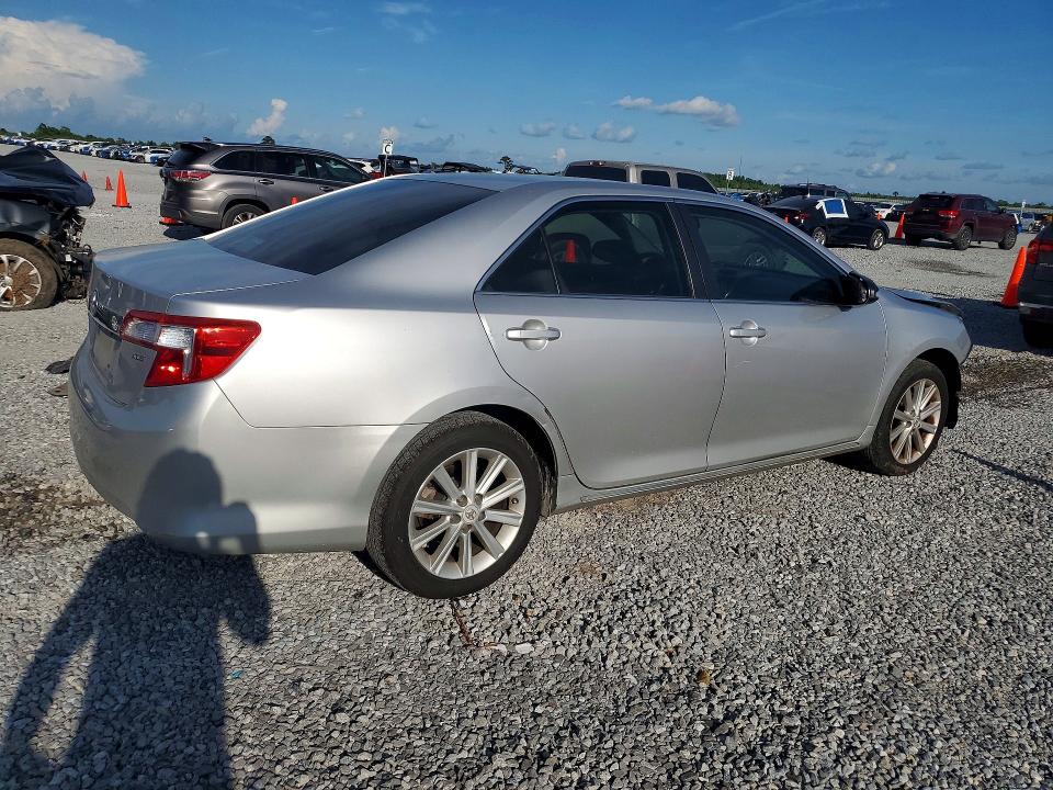 59990596 :رقم المزاد ، 4T4BF1FK0CR264419 vin ، 2012 Toyota Camry مزاد بيع