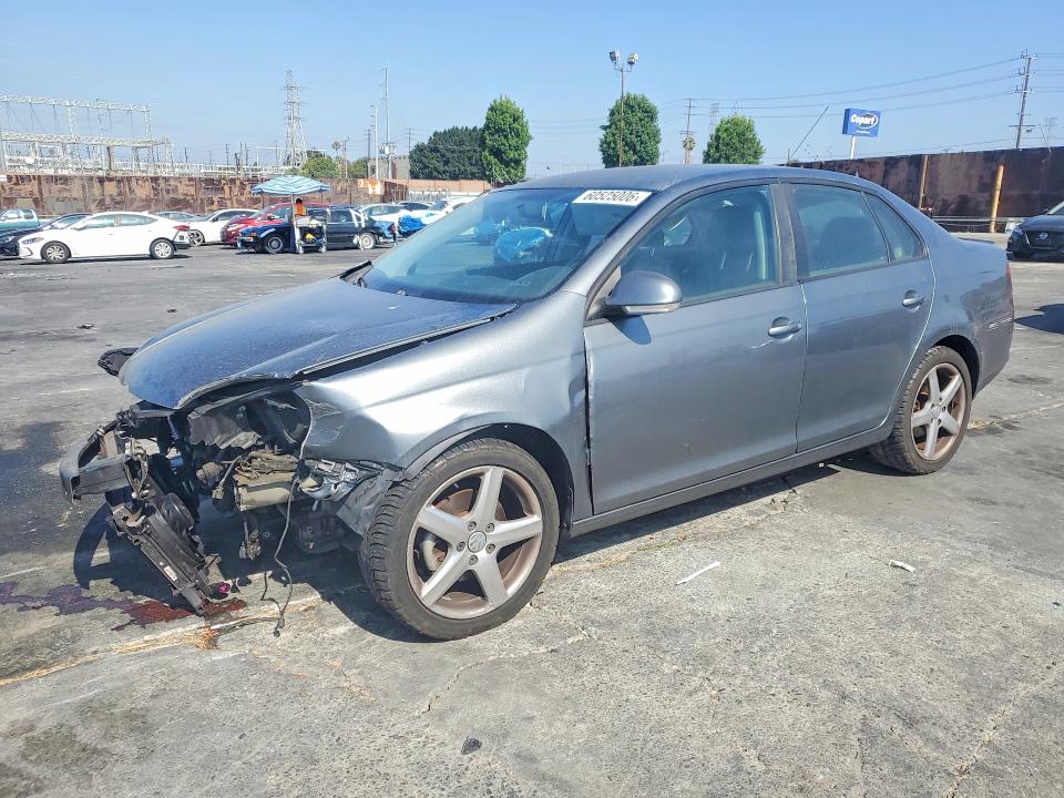 Продаж на аукціоні авто 2010 Volkswagen Jetta, vin: 3VWAZ7AJ1AM104437, номер лоту: 60525006