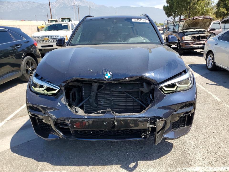 62467286 :رقم المزاد ، 5UXCR4C04N9N20452 vin ، 2022 Bmw X5 مزاد بيع