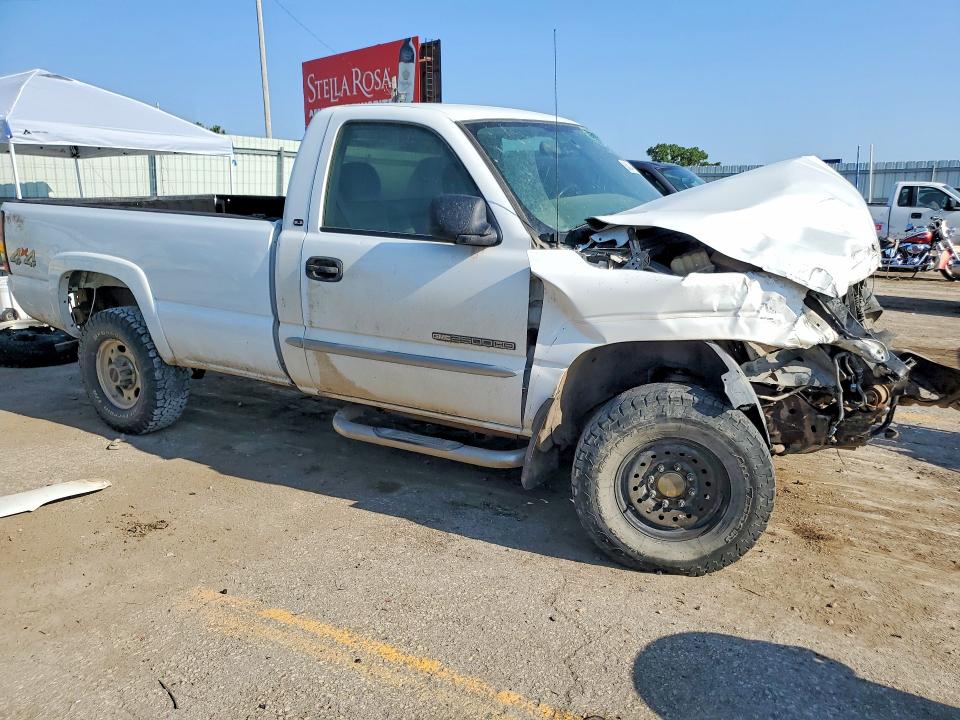 63014156 :رقم المزاد ، 1GTHK24U15E198720 vin ، 2005 Gmc Sierra مزاد بيع