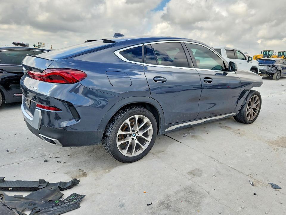 2021 Bmw X6 მანქანა იყიდება აუქციონზე, vin: 5UXCY6C0XM9H41702, აუქციონის ნომერი: 60472226