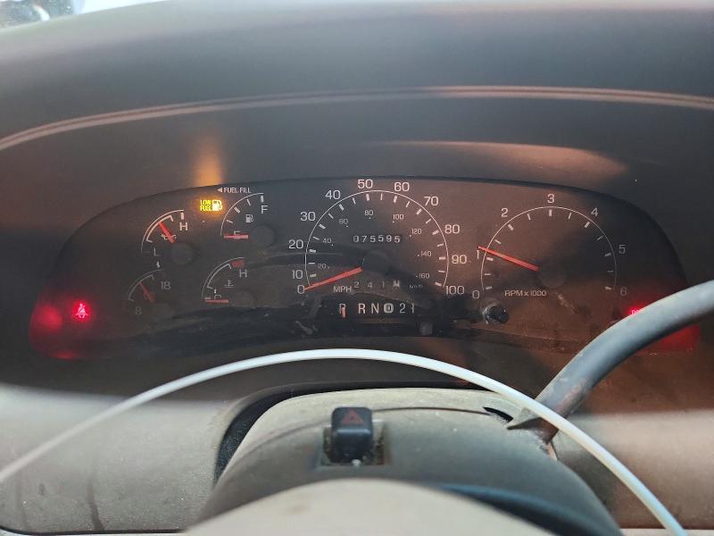 2001 Ford Excursion მანქანა იყიდება აუქციონზე, vin: 1FMNU43S41EA39687, აუქციონის ნომერი: 59677026