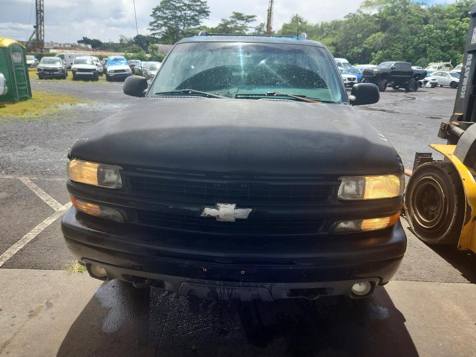 2002 Chevrolet Tahoe მანქანა იყიდება აუქციონზე, vin: 1GNEK13Z52R235578, აუქციონის ნომერი: 60121836
